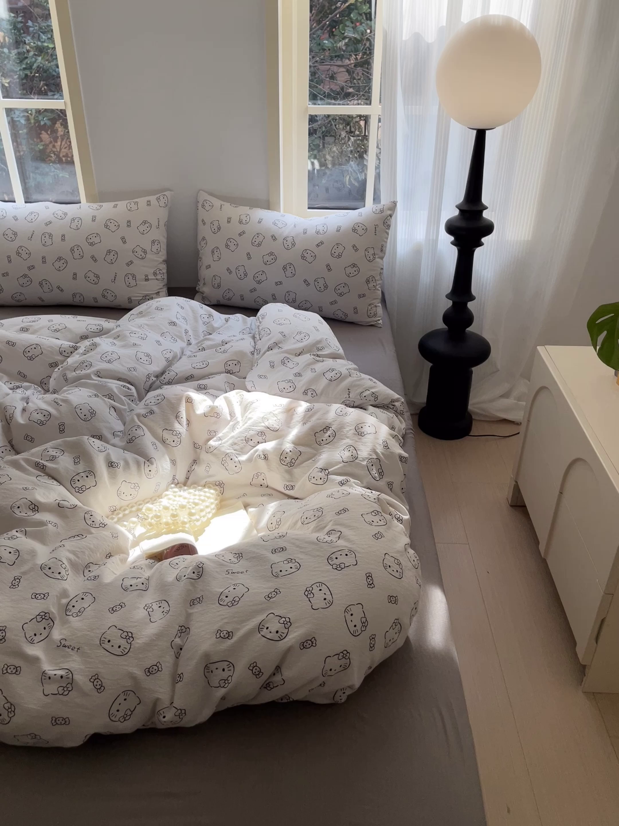 91家纺网 家纺一手货源 找家纺 铺尚美家纺 2025新款云感提花双层纱系列 猫咪恋人