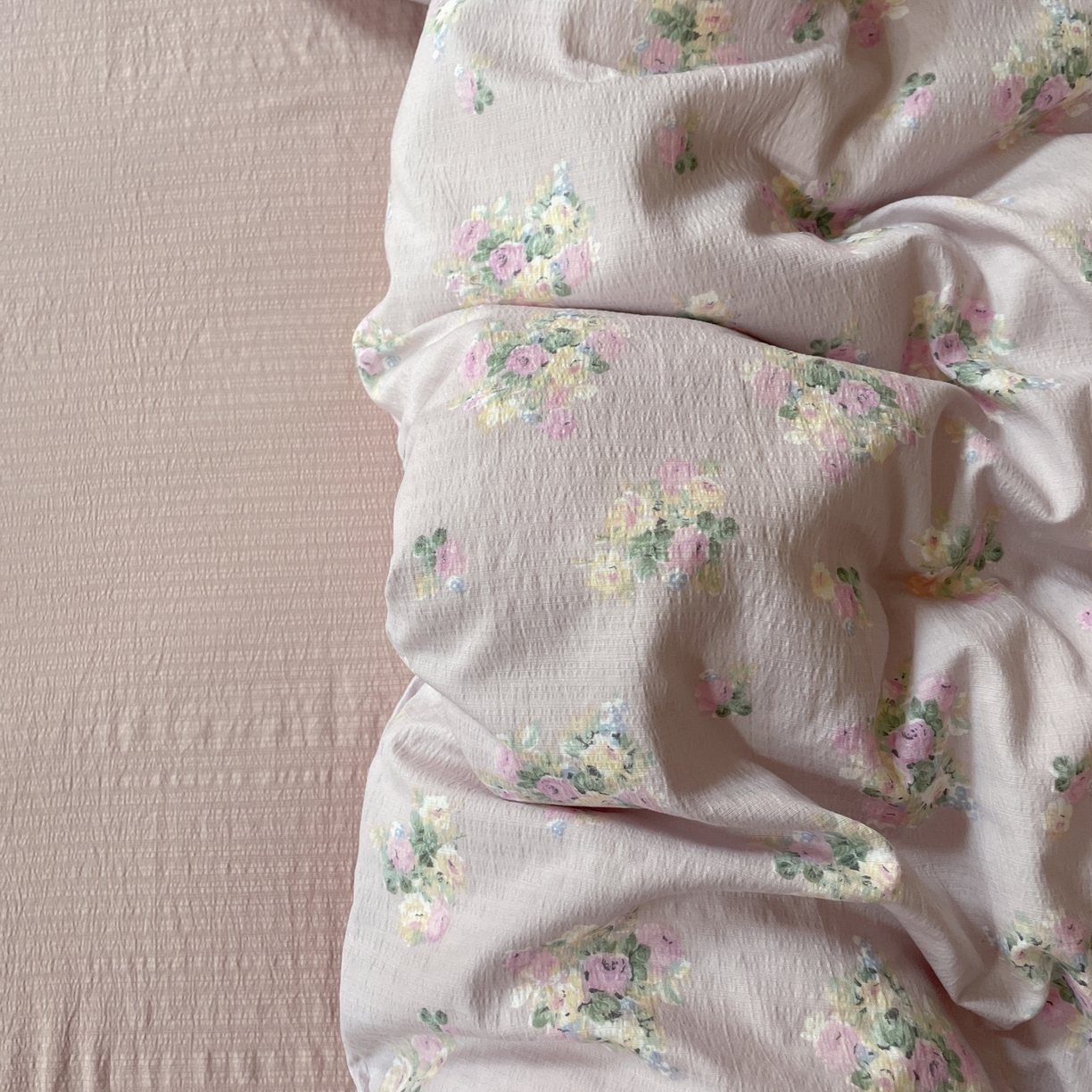 91家纺网 家纺一手货源 找家纺 铺尚美家纺 2025新款云感提花双层纱系列 奶油味的暗恋