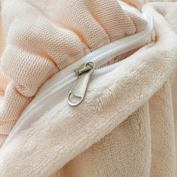 91家纺网 家纺一手货源 找家纺 金绣美居 2025新款加厚雕花牛奶绒四件套-蝶花园 蝶花园-玉色