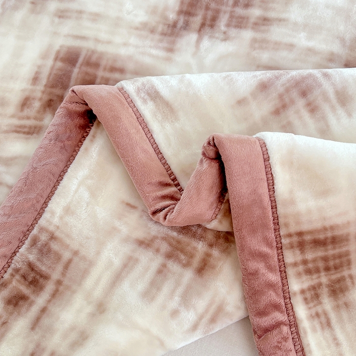 91家纺网 家纺一手货源 找家纺 凯轩毛毯网销专供 2025新款双层学生云毯毛毯保暖毯 佳丽-卡其