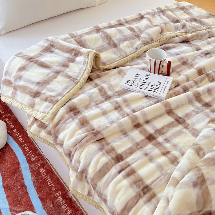 91家纺网 家纺一手货源 找家纺 凯轩毛毯网销专供 2025新款双层学生云毯毛毯保暖毯 格洛米