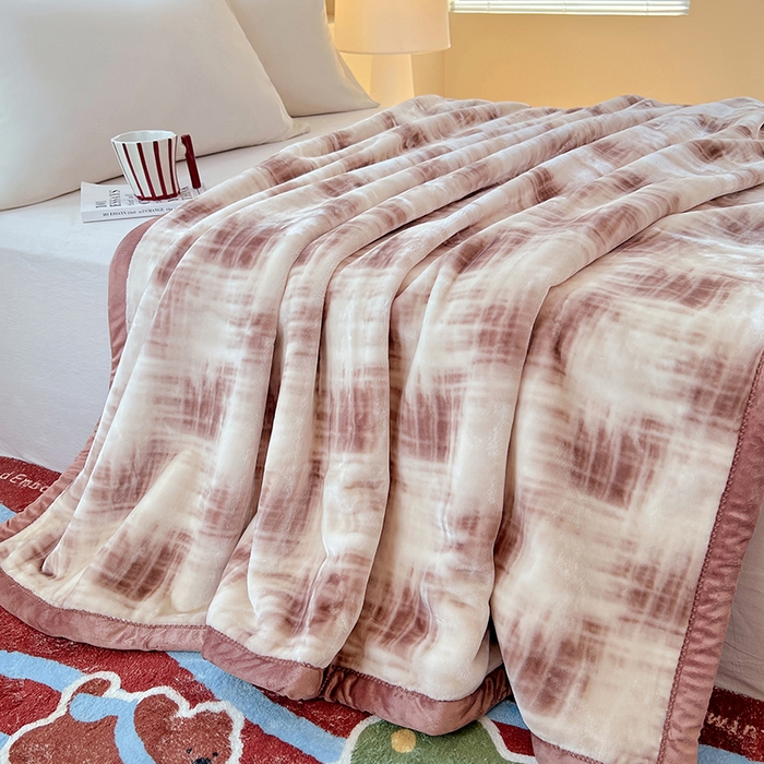 91家纺网 家纺一手货源 找家纺 凯轩毛毯网销专供 2025新款双层学生云毯毛毯保暖毯 佳丽-卡其