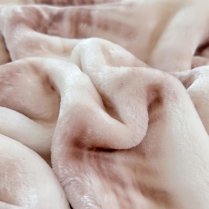 91家纺网 家纺一手货源 找家纺 凯轩毛毯网销专供 2025新款双层学生云毯毛毯保暖毯 佳丽-卡其