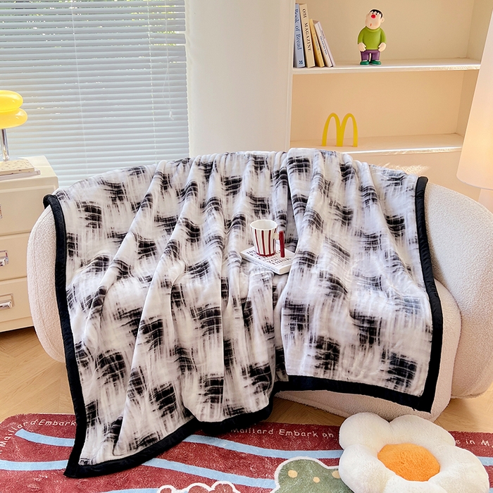 凯轩毛毯网销专供 2025新款双层学生云毯毛毯保暖毯 佳丽-黑