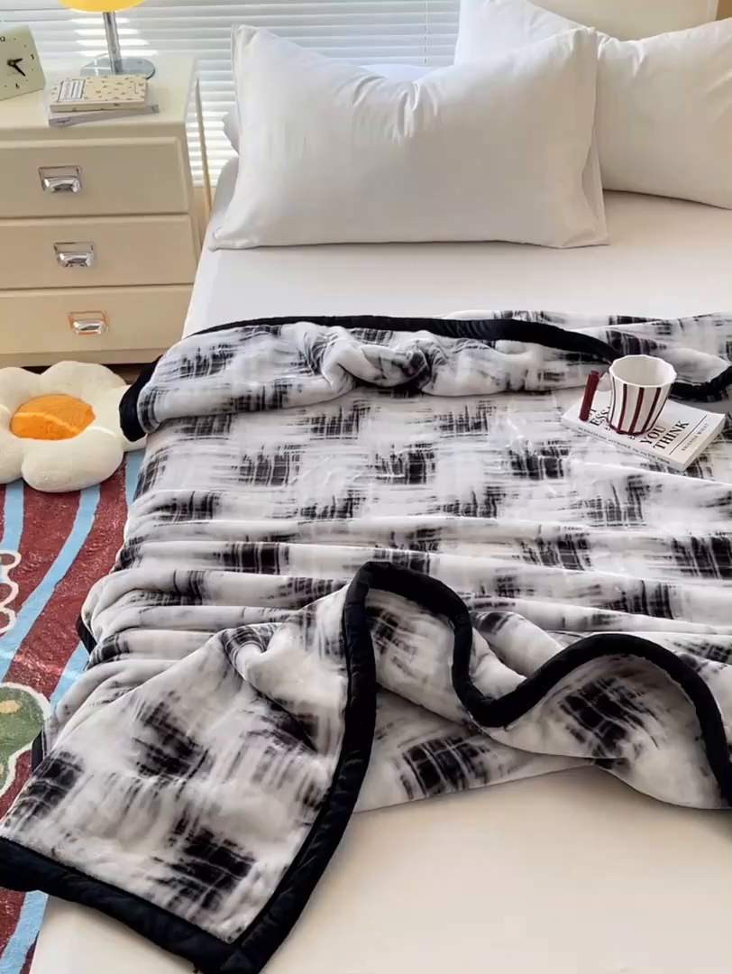 91家纺网 家纺一手货源 找家纺 凯轩毛毯网销专供 2025新款双层学生云毯毛毯保暖毯 佳丽-黑