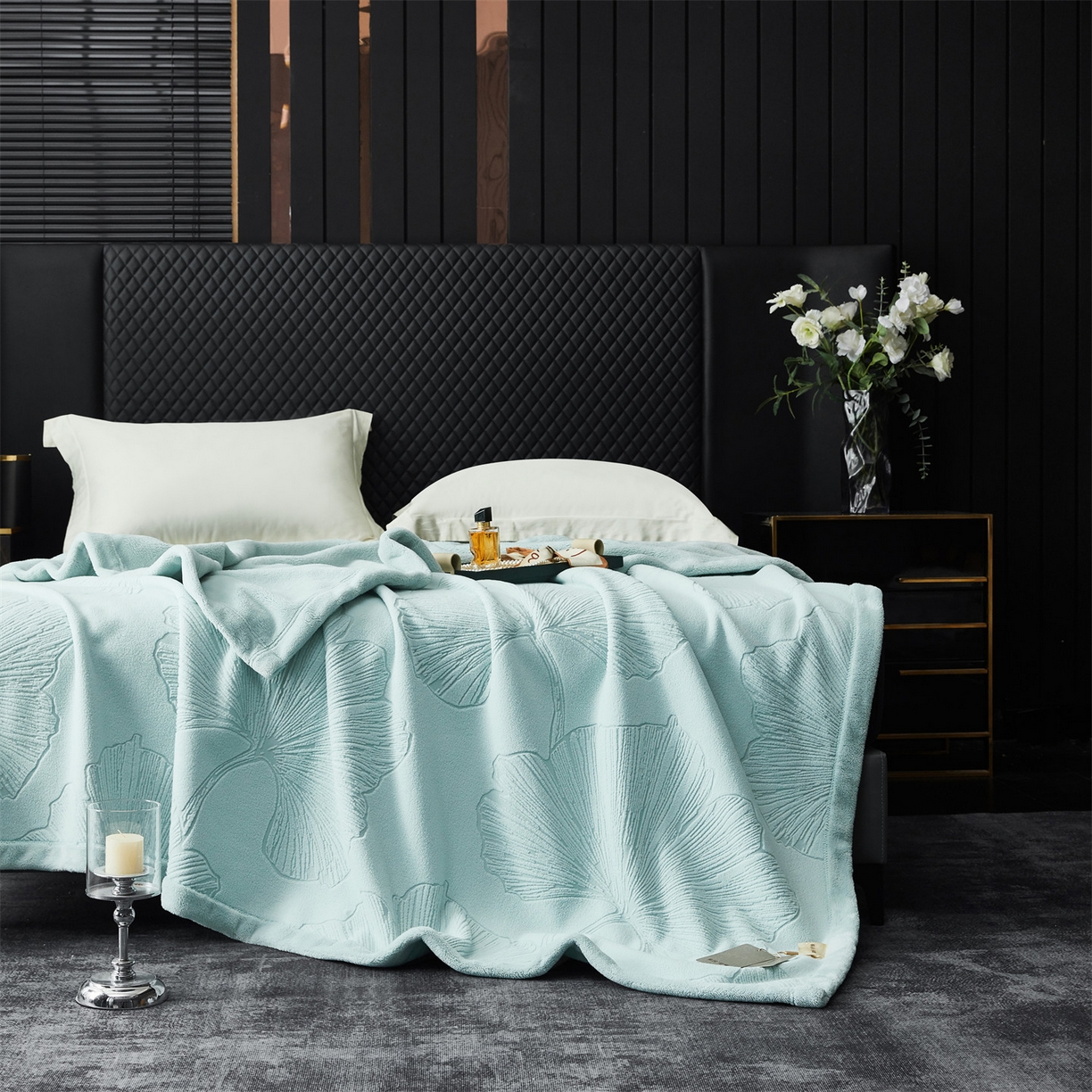 91家纺网 家纺一手货源 找家纺 凯轩毛毯网销专供 2025新款单层雕花毯毛毯婚庆毯保暖毯子 银杏叶 浅绿