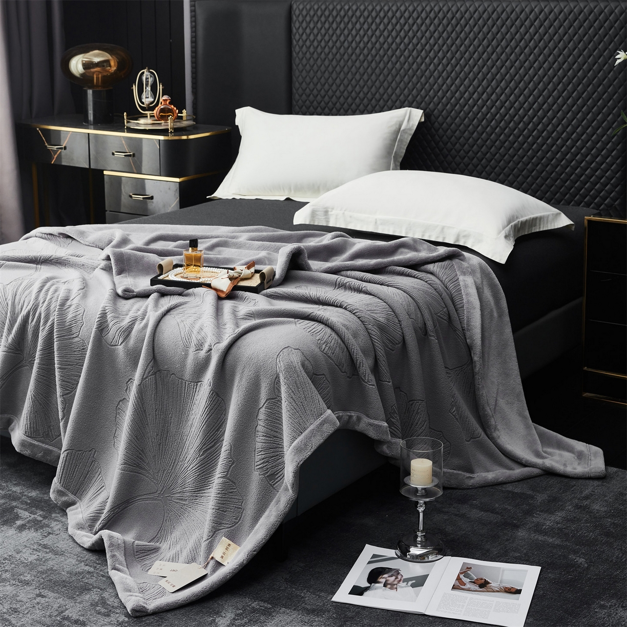 91家纺网 家纺一手货源 找家纺 凯轩毛毯网销专供 2025新款单层雕花毯毛毯婚庆毯保暖毯子 银杏叶  灰