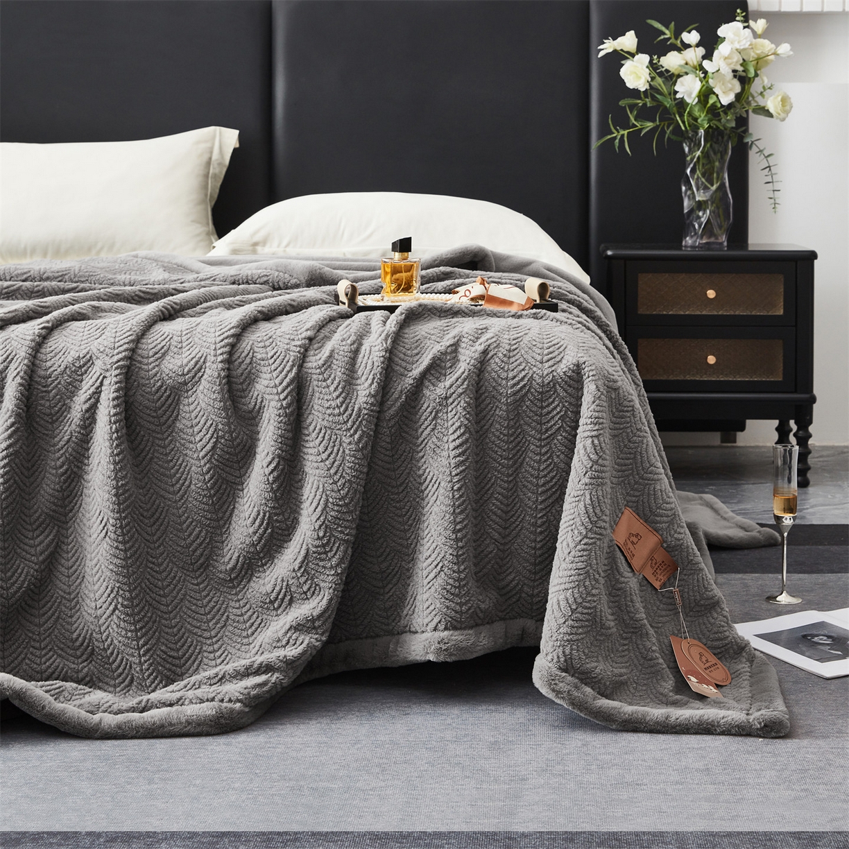 91家纺网 家纺一手货源 找家纺 （总）凯轩毛毯网销专供 2025新款仿羔羊绒毯毛毯婚庆毯保暖毯子