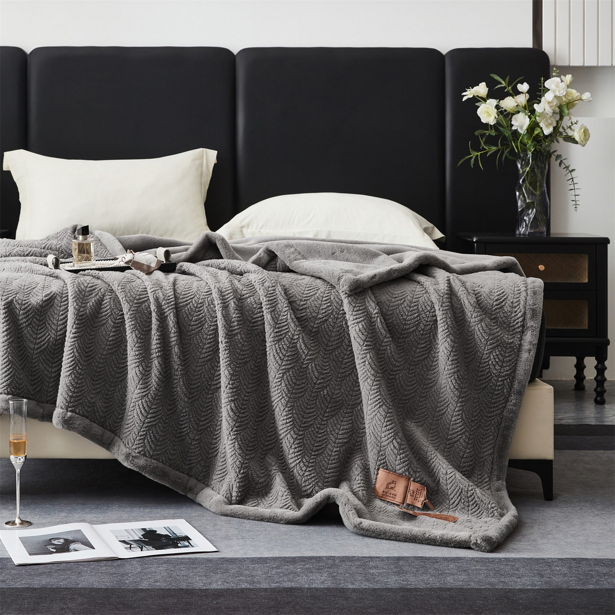 91家纺网 家纺一手货源 找家纺 凯轩毛毯网销专供 2025新款仿羔羊绒毯毛毯婚庆毯保暖毯子 高级灰