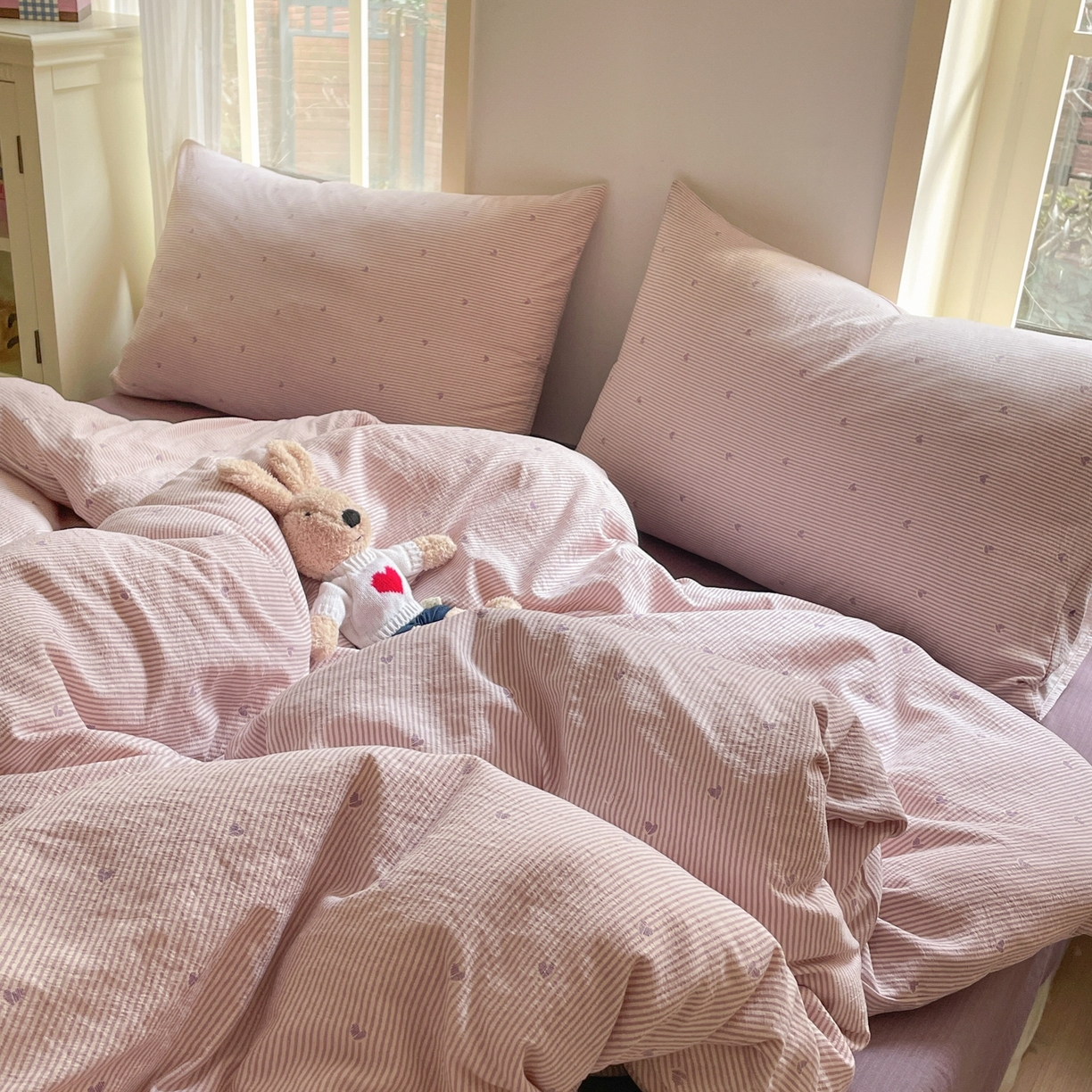 91家纺网 家纺一手货源 找家纺 铺尚美家纺 2025新款云感提花双层纱系列 倾心-紫