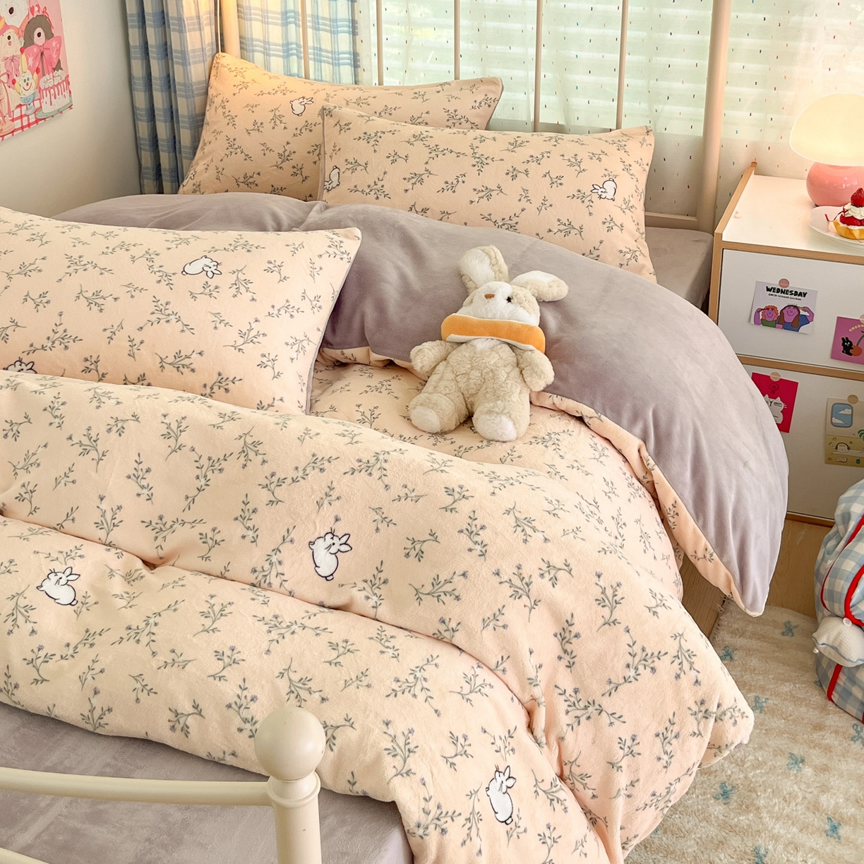 91家纺网 家纺一手货源 找家纺 贝扬思家纺 2025新款软fufu加厚保暖可爱系牛奶绒宿舍床套件系列（小红书推荐）（提供买家秀） 枝枝兔
