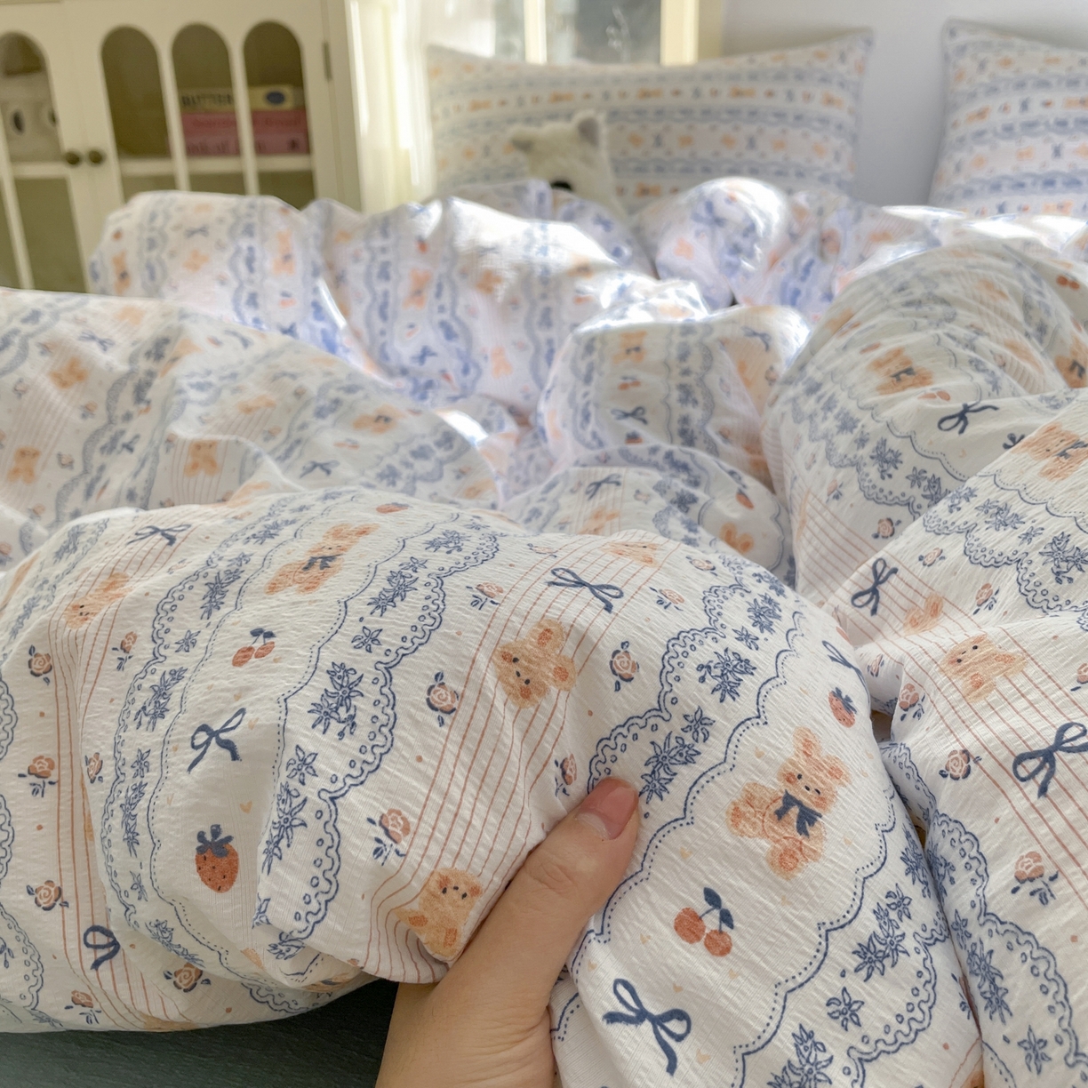 91家纺网 家纺一手货源 找家纺 铺尚美家纺 2025新款云感提花双层纱系列 他和她的兔