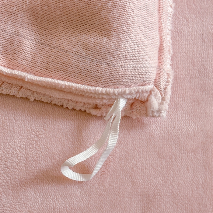 91家纺网 家纺一手货源 找家纺 美洲琳 2025新款高克重牛奶绒绣花四件套 手捧花-心粉