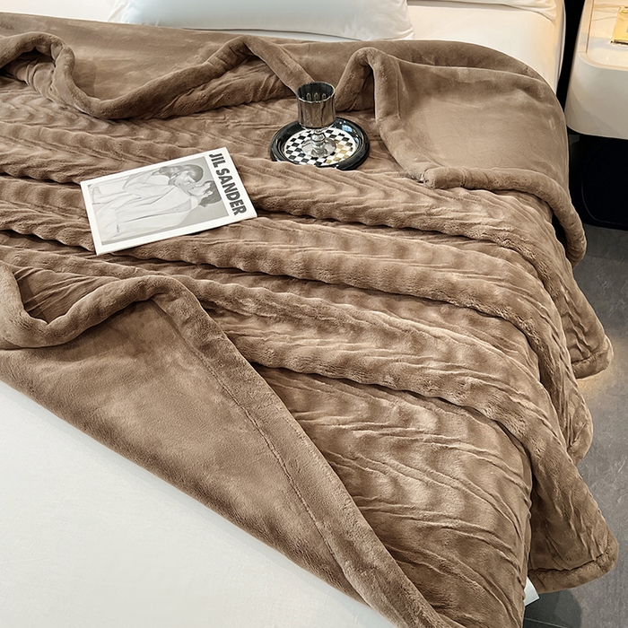 91家纺网 家纺一手货源 找家纺 凯轩毛毯网销专供 2025新款水波纹精品婚庆云毯毛毯 水波纹-咖啡棕