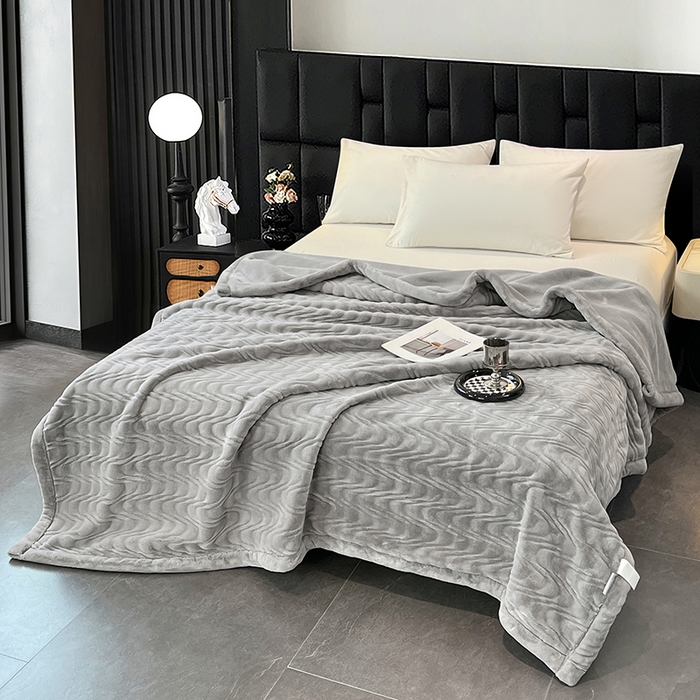 91家纺网 家纺一手货源 找家纺 凯轩毛毯网销专供 2025新款水波纹精品婚庆云毯毛毯 水波纹-银石灰