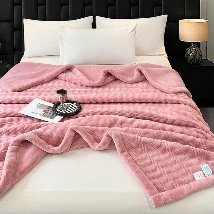 91家纺网 家纺一手货源 找家纺 凯轩毛毯网销专供 2025新款水波纹精品婚庆云毯毛毯 水波纹-珊瑚粉