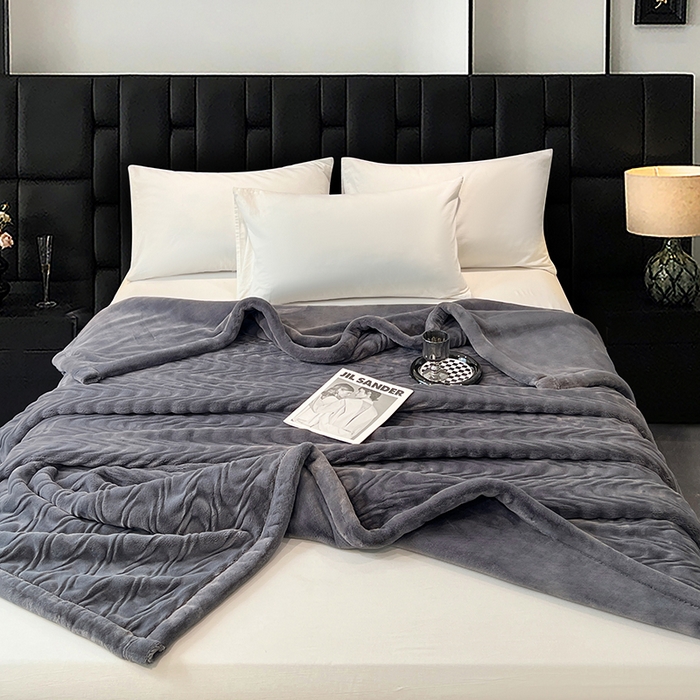 91家纺网 家纺一手货源 找家纺 凯轩毛毯网销专供 2025新款水波纹精品婚庆云毯毛毯 水波纹-绅士灰