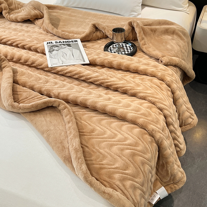 91家纺网 家纺一手货源 找家纺 凯轩毛毯网销专供 2025新款水波纹精品婚庆云毯毛毯 水波纹-奶茶色