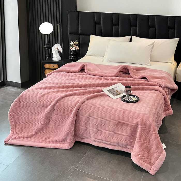 91家纺网 家纺一手货源 找家纺 凯轩毛毯网销专供 2025新款水波纹精品婚庆云毯毛毯 水波纹-珊瑚粉