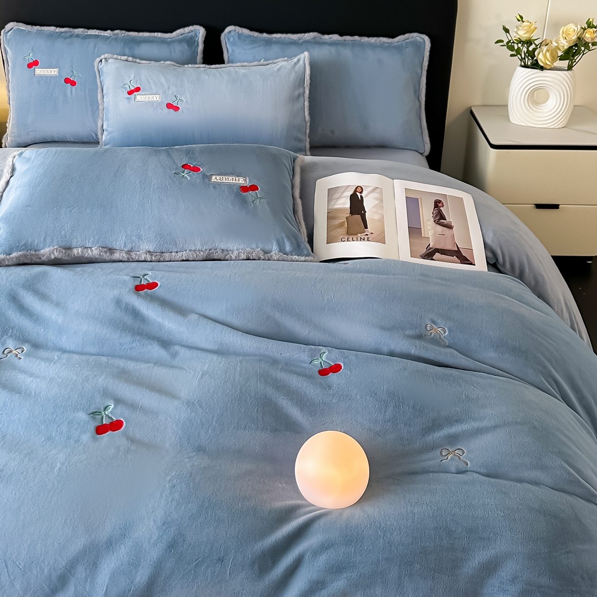 91家纺网 家纺一手货源 找家纺 梓之赫 2025新款A类高密度雪貂绒四件套 宾利蓝