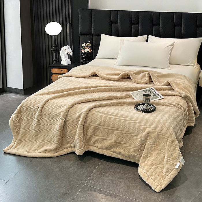 91家纺网 家纺一手货源 找家纺 凯轩毛毯网销专供 2025新款水波纹精品婚庆云毯毛毯 水波纹-燕麦色