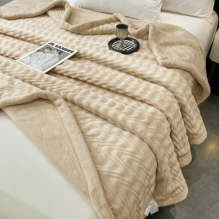 91家纺网 家纺一手货源 找家纺 凯轩毛毯网销专供 2025新款水波纹精品婚庆云毯毛毯 水波纹-燕麦色