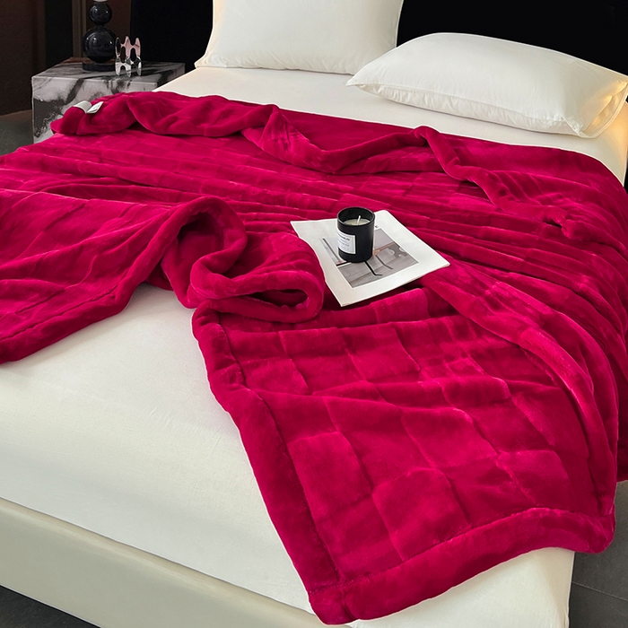 91家纺网 家纺一手货源 找家纺 凯轩毛毯网销专供 2025新款方格精品婚庆云毯毛毯 方格-玫瑰红