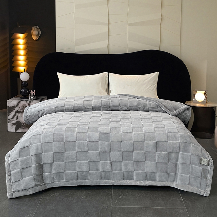 凯轩毛毯网销专供 2025新款方格精品婚庆云毯毛毯 方格-浅银灰