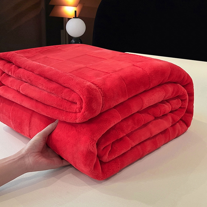 91家纺网 家纺一手货源 找家纺 凯轩毛毯网销专供 2025新款方格精品婚庆云毯毛毯 方格-朱砂红