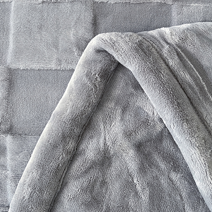91家纺网 家纺一手货源 找家纺 凯轩毛毯网销专供 2025新款方格精品婚庆云毯毛毯 方格-浅银灰