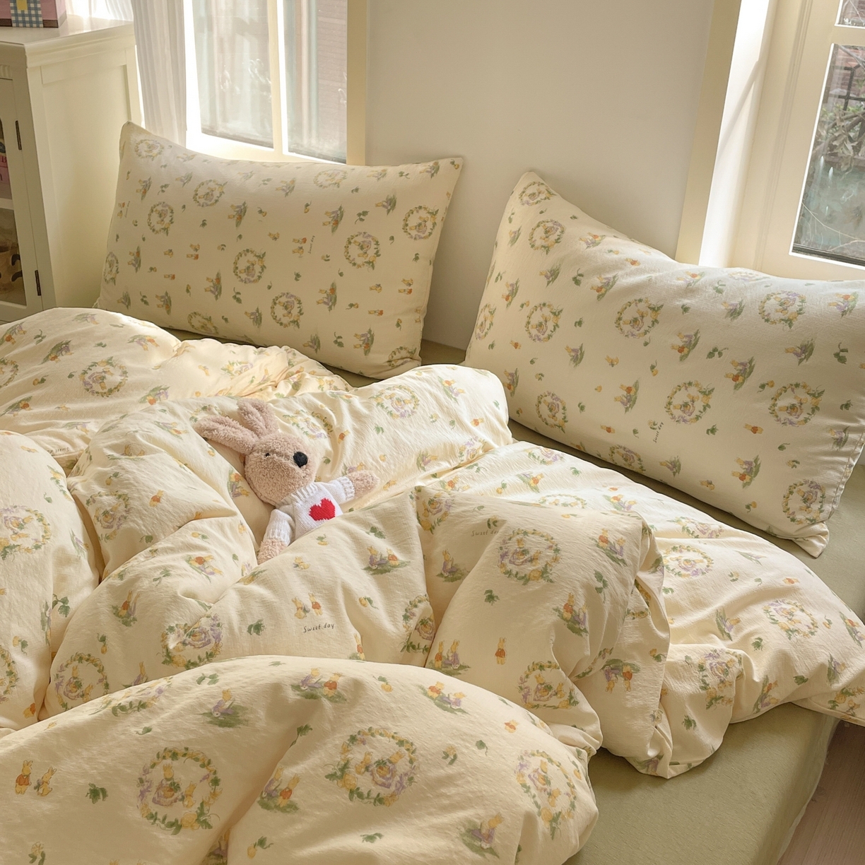 91家纺网 家纺一手货源 找家纺 铺尚美家纺 2025新款云感提花双层纱系列 兔子的欢喜