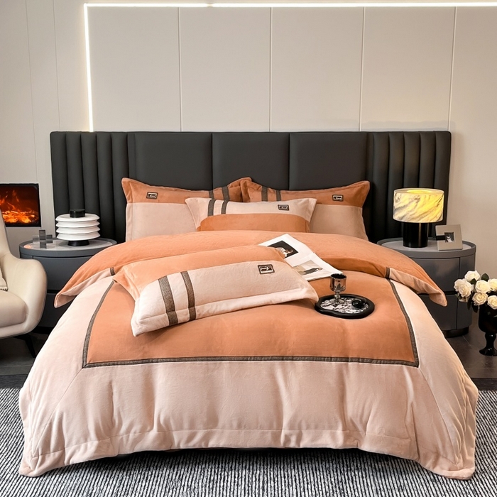 91家纺网 家纺一手货源 找家纺 馨梦缘 2025新款全消光暖阳绒四件套 永恒-简约桔+奶卡