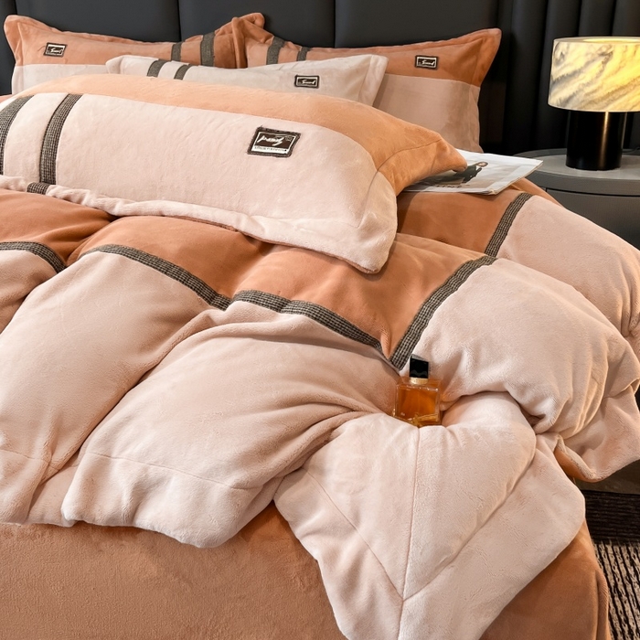 91家纺网 家纺一手货源 找家纺 馨梦缘 2025新款全消光暖阳绒四件套 永恒-简约桔+奶卡