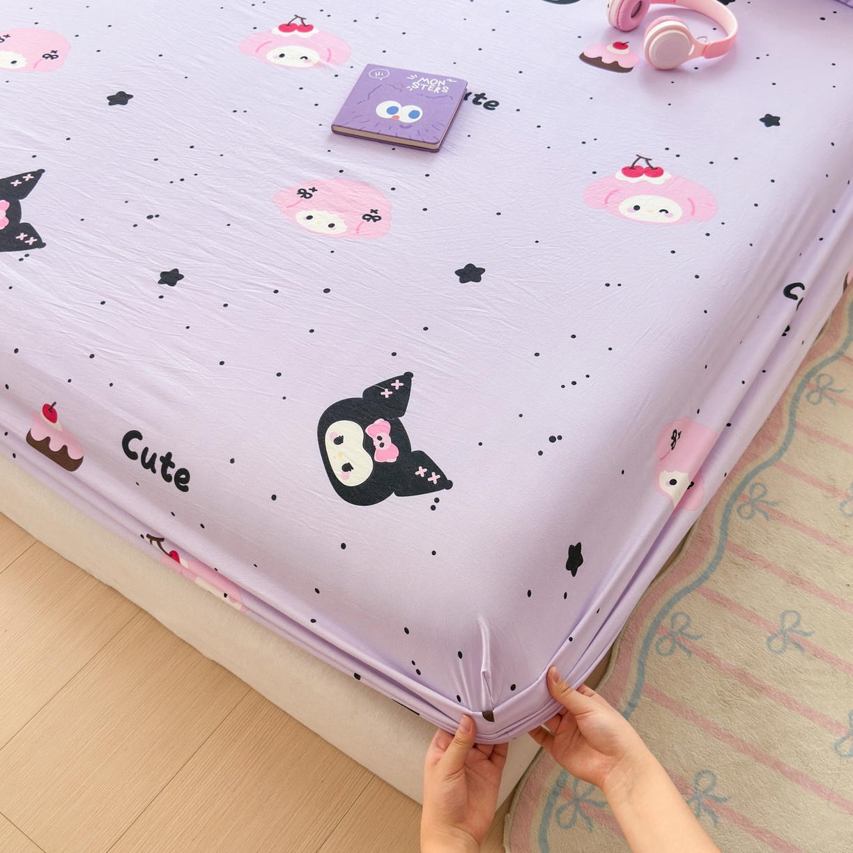 91家纺网 家纺一手货源 找家纺 一霖家纺 2025新款云朵棉小清新印花床笠系列 单床笠-黑库米米