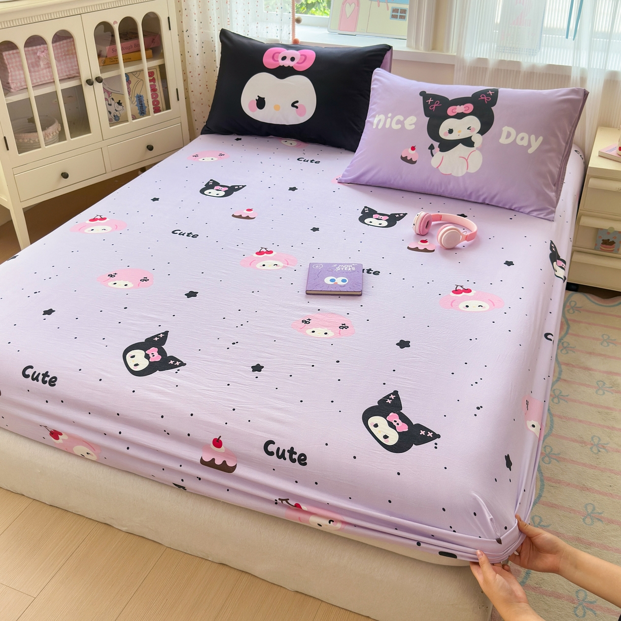 91家纺网 家纺一手货源 找家纺 一霖家纺 2025新款云朵棉小清新印花床笠系列 单床笠-黑库米米