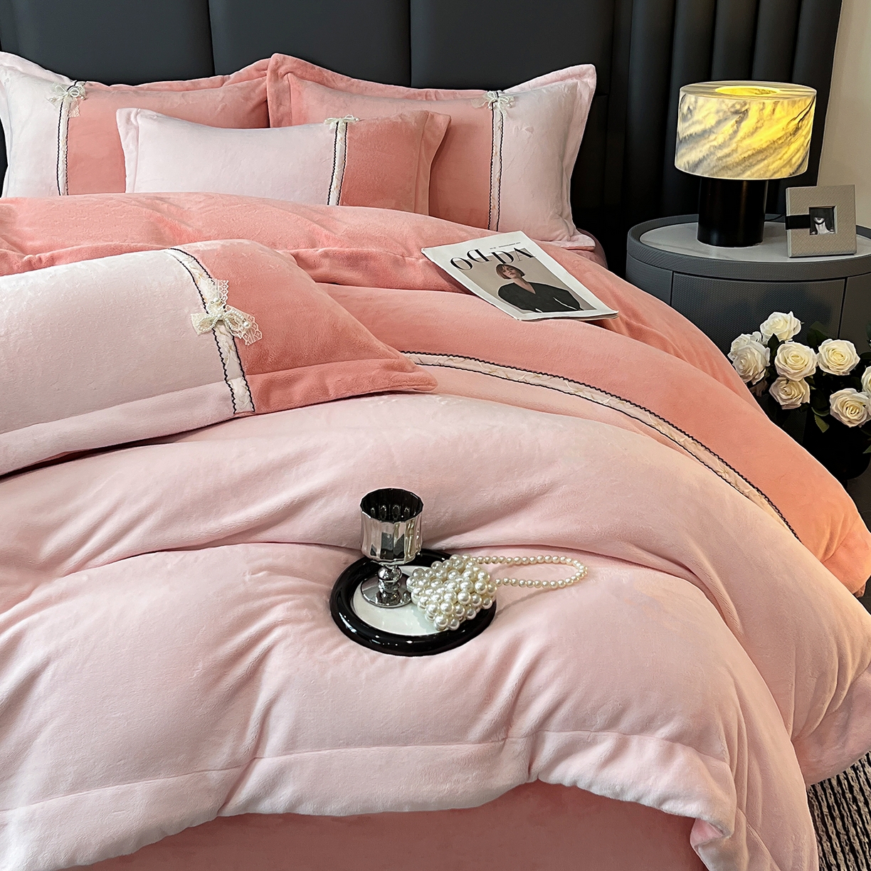 91家纺网 家纺一手货源 找家纺 馨梦缘 2025新款全消光暖阳绒四件套 珍爱款-橙粉+靓粉