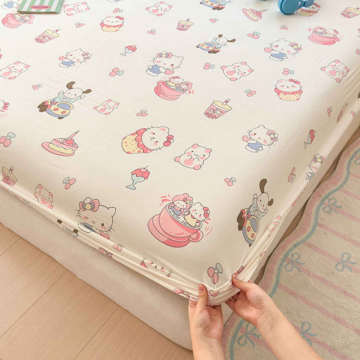 91家纺网 家纺一手货源 找家纺 一霖家纺 2025新款云朵棉小清新印花床笠系列 单床笠-小奶猫