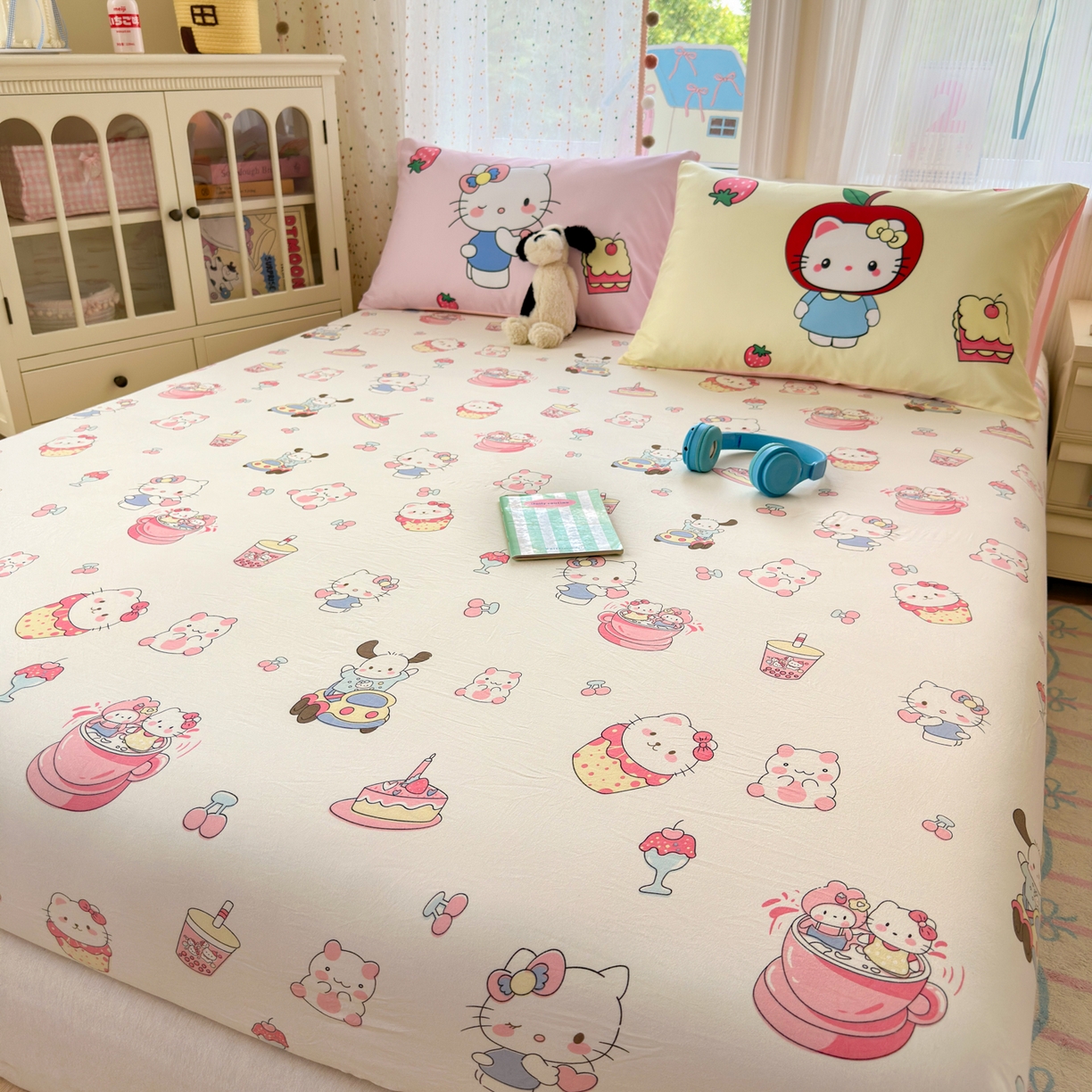 91家纺网 家纺一手货源 找家纺 一霖家纺 2025新款云朵棉小清新印花床笠系列 单床笠-小奶猫