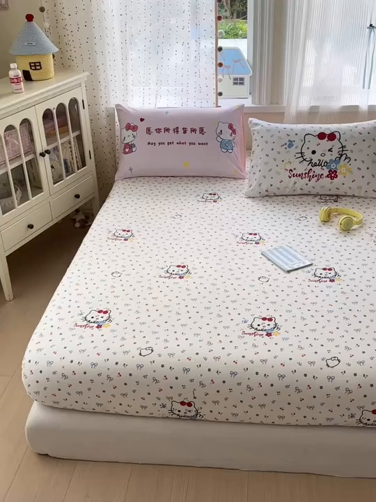 91家纺网 家纺一手货源 找家纺 一霖家纺 2025新款云朵棉小清新印花床笠系列 单床笠-许愿KT