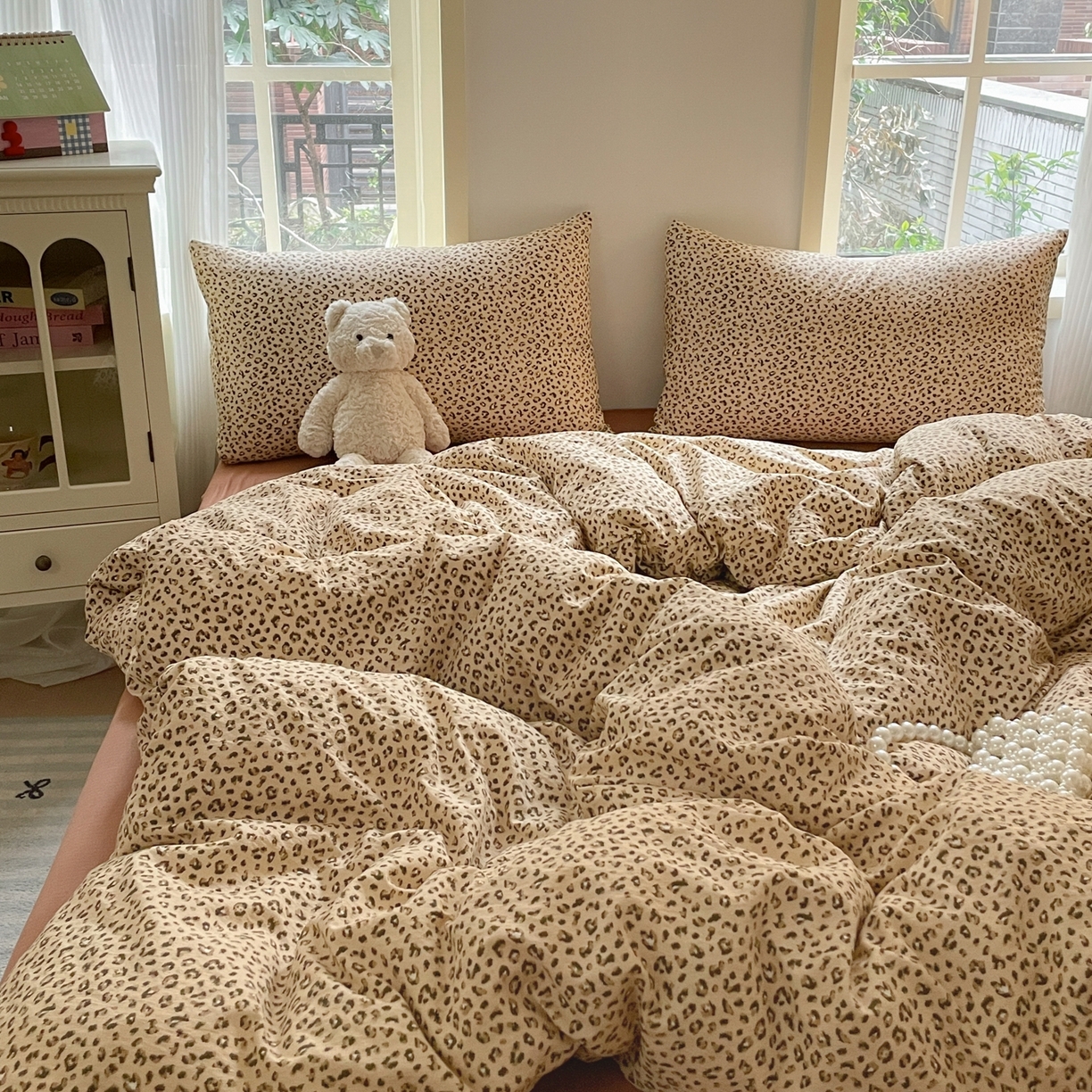 91家纺网 家纺一手货源 找家纺 铺尚美家纺 2025新款云感提花双层纱系列 小豹纹