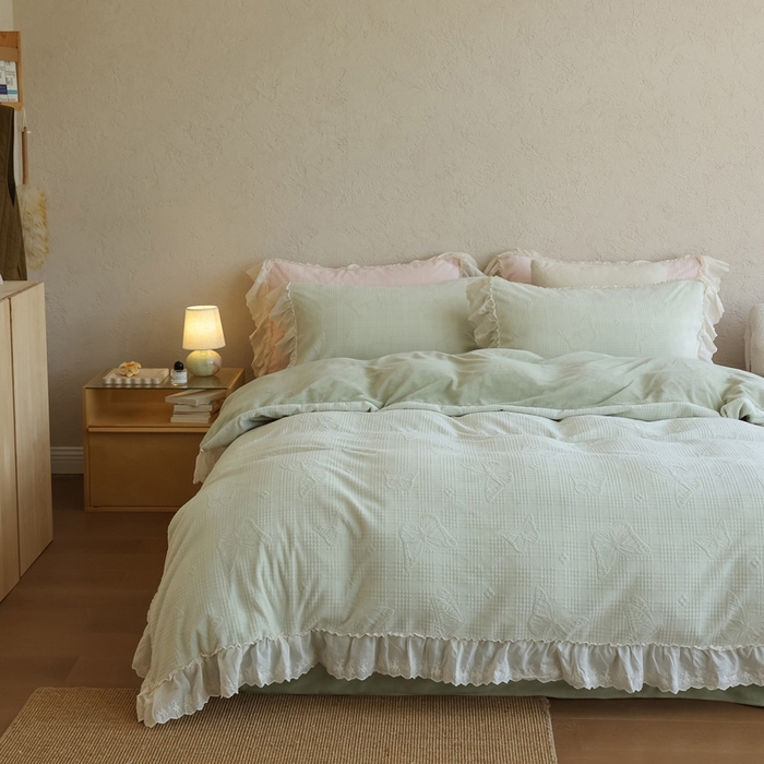 91家纺网 家纺一手货源 找家纺 万盛家纺 2025新款韩版牛奶绒花边四件套-翩翩蝴蝶 翩翩蝴蝶 绿色