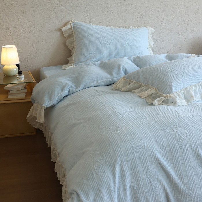 91家纺网 家纺一手货源 找家纺 万盛家纺 2025新款韩版牛奶绒花边四件套-翩翩蝴蝶 翩翩蝴蝶 蓝色