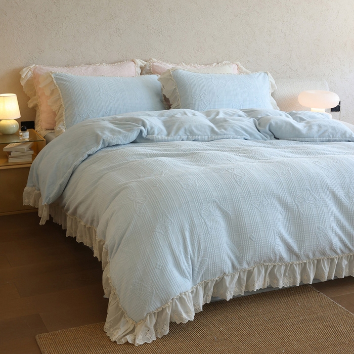 91家纺网 家纺一手货源 找家纺 万盛家纺 2025新款韩版牛奶绒花边四件套-翩翩蝴蝶 翩翩蝴蝶 蓝色