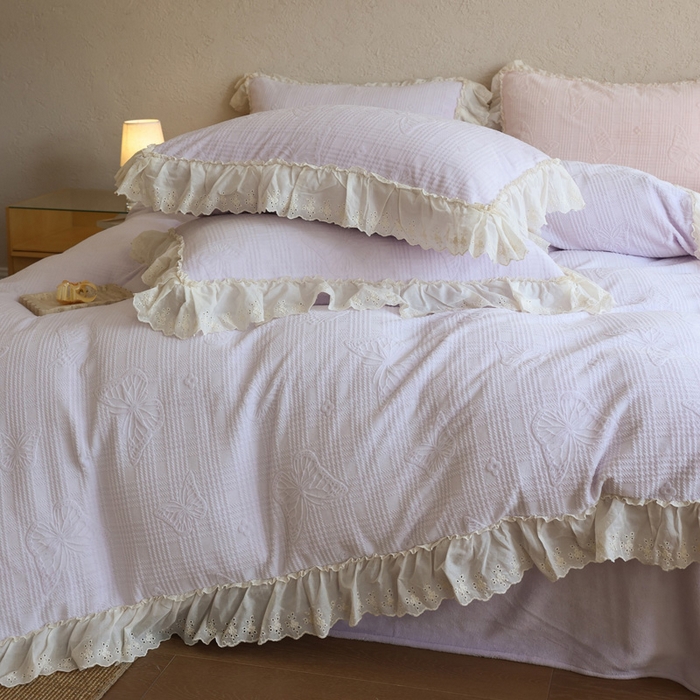 91家纺网 家纺一手货源 找家纺 万盛家纺 2025新款韩版牛奶绒花边四件套-翩翩蝴蝶 翩翩蝴蝶 紫色