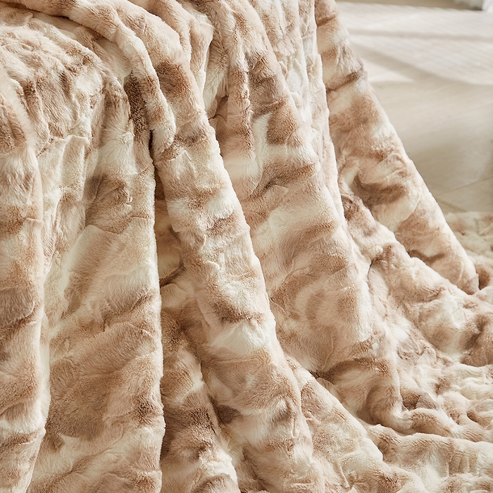 91家纺网 家纺一手货源 找家纺 缘生活 2025新款消光印花毛毯 四季通用盖毯多功能毛毯家居备用毯简单大气 消光印花毛毯-卡其