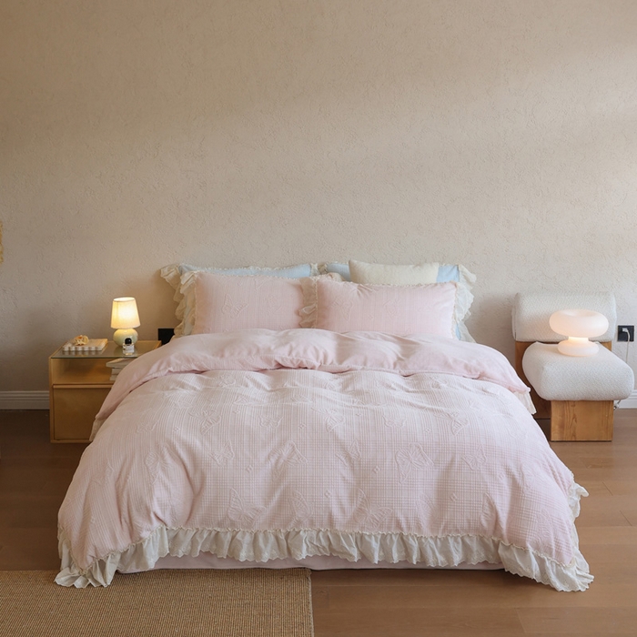 91家纺网 家纺一手货源 找家纺 万盛家纺 2025新款韩版牛奶绒花边四件套-翩翩蝴蝶 翩翩蝴蝶 粉色