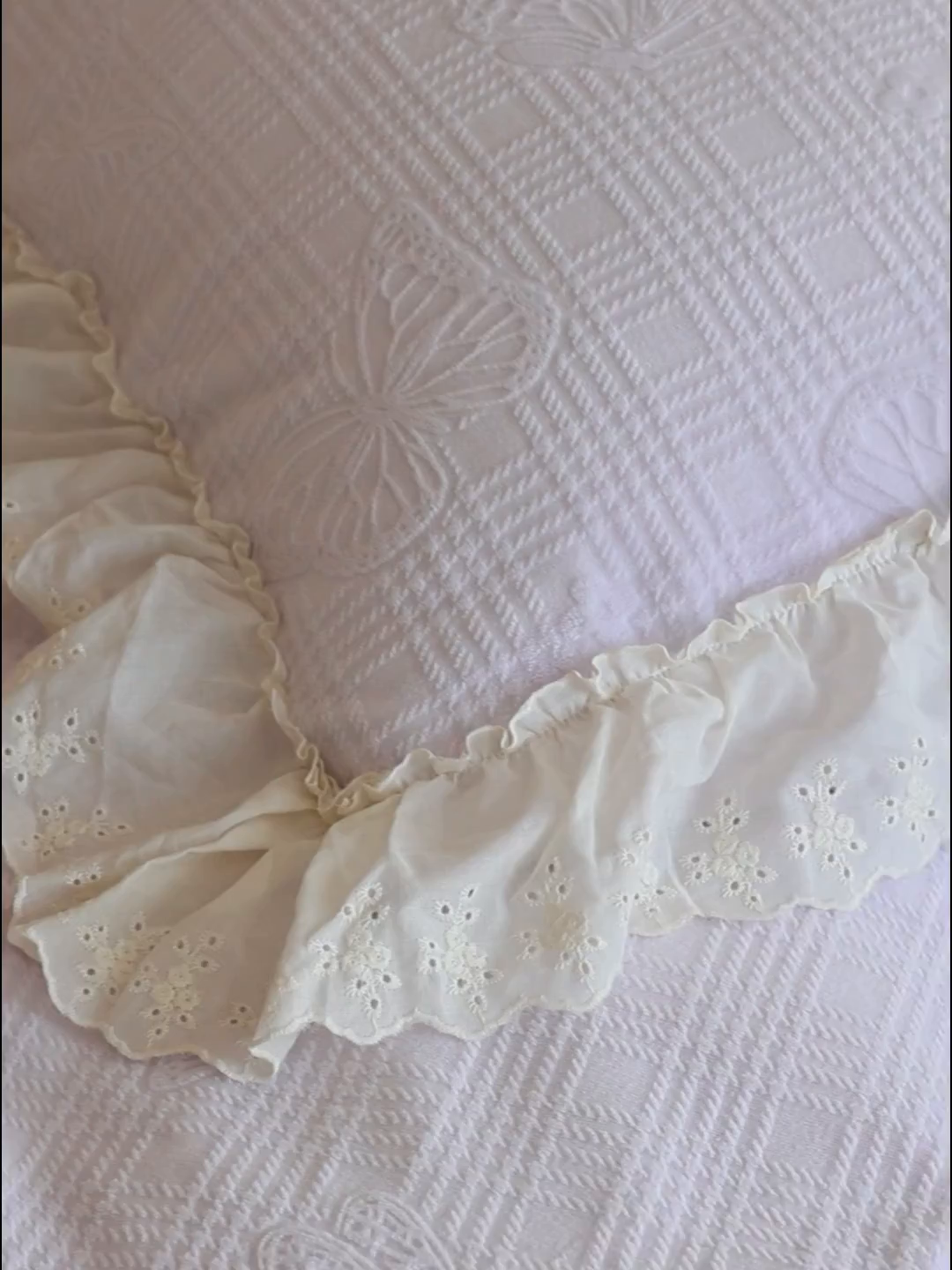 91家纺网 家纺一手货源 找家纺 万盛家纺 2025新款韩版牛奶绒花边四件套-翩翩蝴蝶 翩翩蝴蝶 紫色