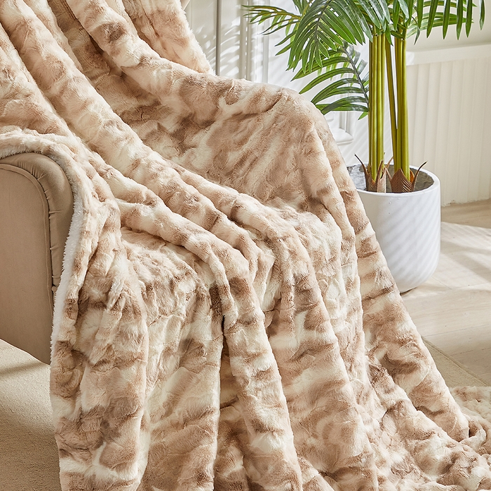 91家纺网 家纺一手货源 找家纺 缘生活 2025新款消光印花毛毯 四季通用盖毯多功能毛毯家居备用毯简单大气 消光印花毛毯-卡其