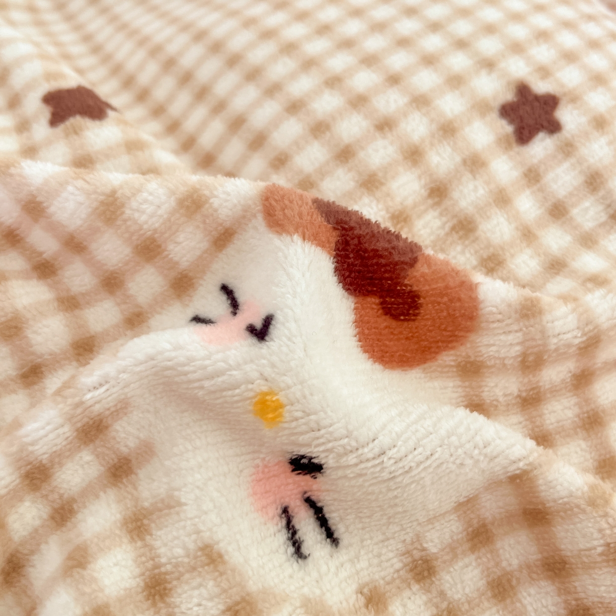 91家纺网 家纺一手货源 找家纺 贝扬思家纺 2025新款软fufu加厚保暖可爱系牛奶绒宿舍床套件系列（小红书推荐）（提供买家秀） 可可猫星