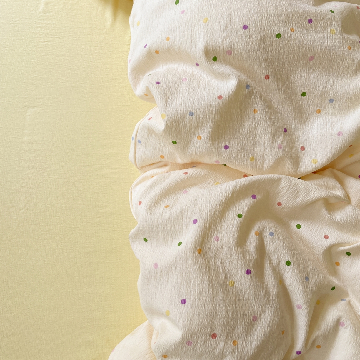 91家纺网 家纺一手货源 找家纺 铺尚美家纺 2025新款云感提花双层纱系列 小波点